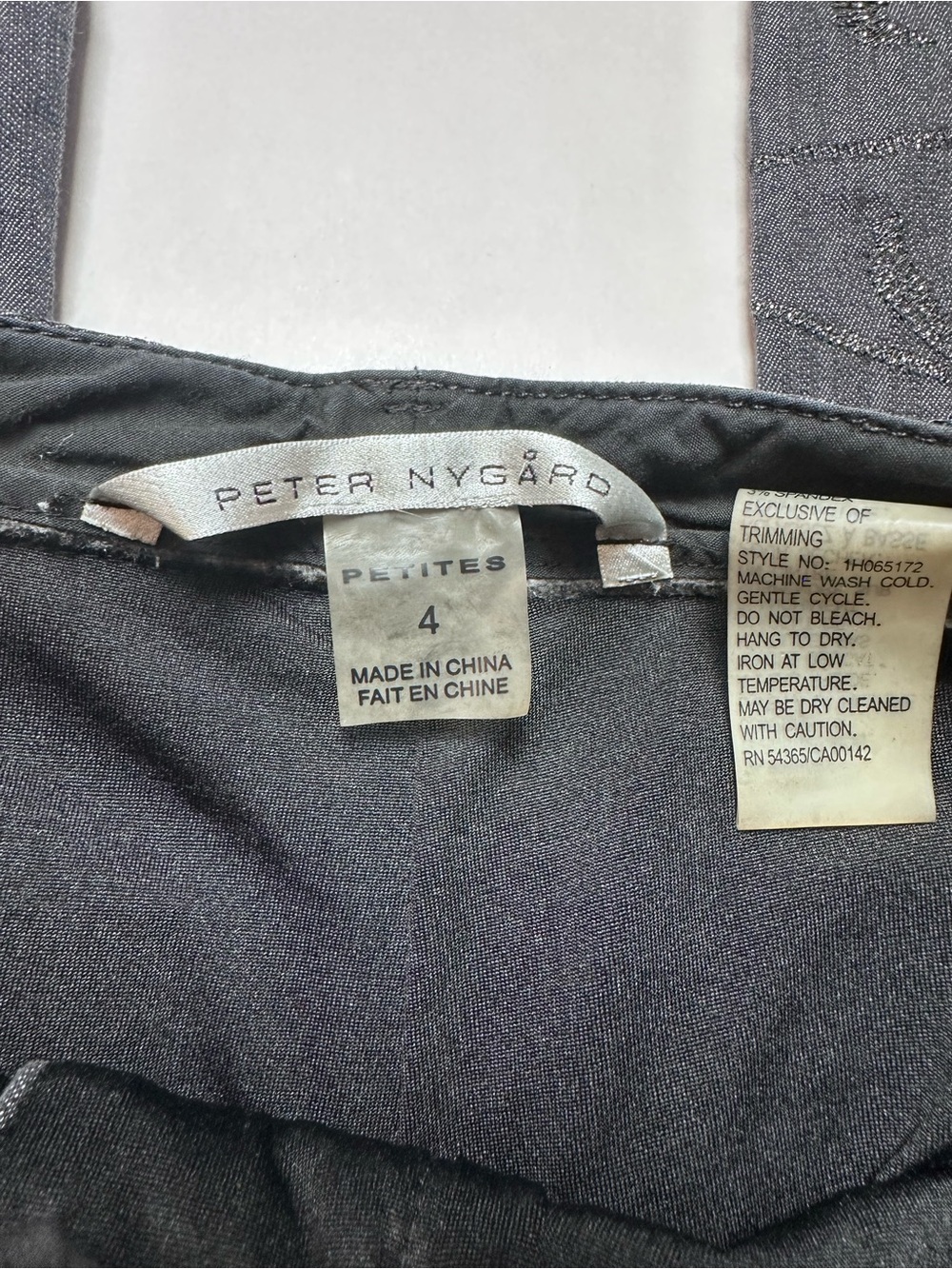 Peter Nygard Collection 2-Piece Metallic Jacquard Jacket Pants Suit 4 - Picture 12 of 16
